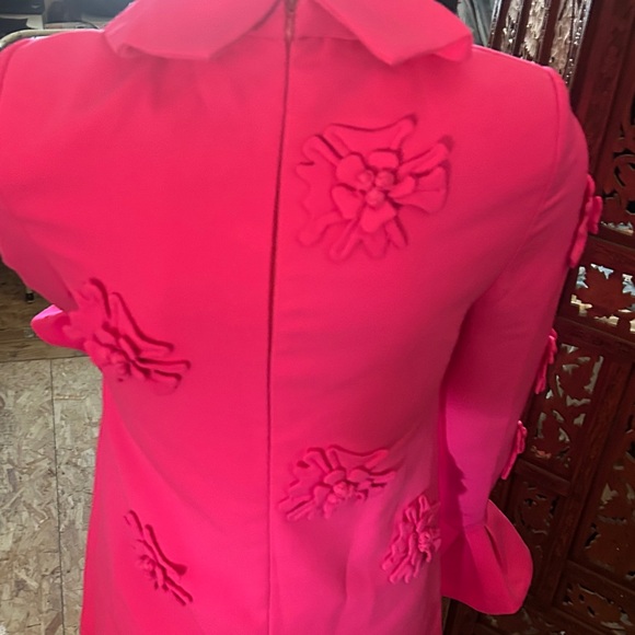 Vibrant Pink Floral Dress with Ruffle Sleeves - Picture 6 of 8